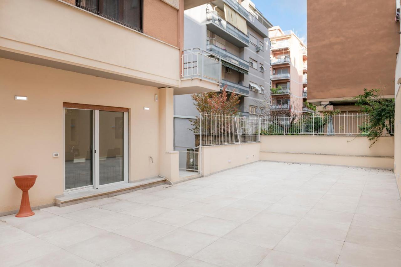 Easystayrome 10 Pax 3 Baths 1 Min From Metro Bagian luar foto