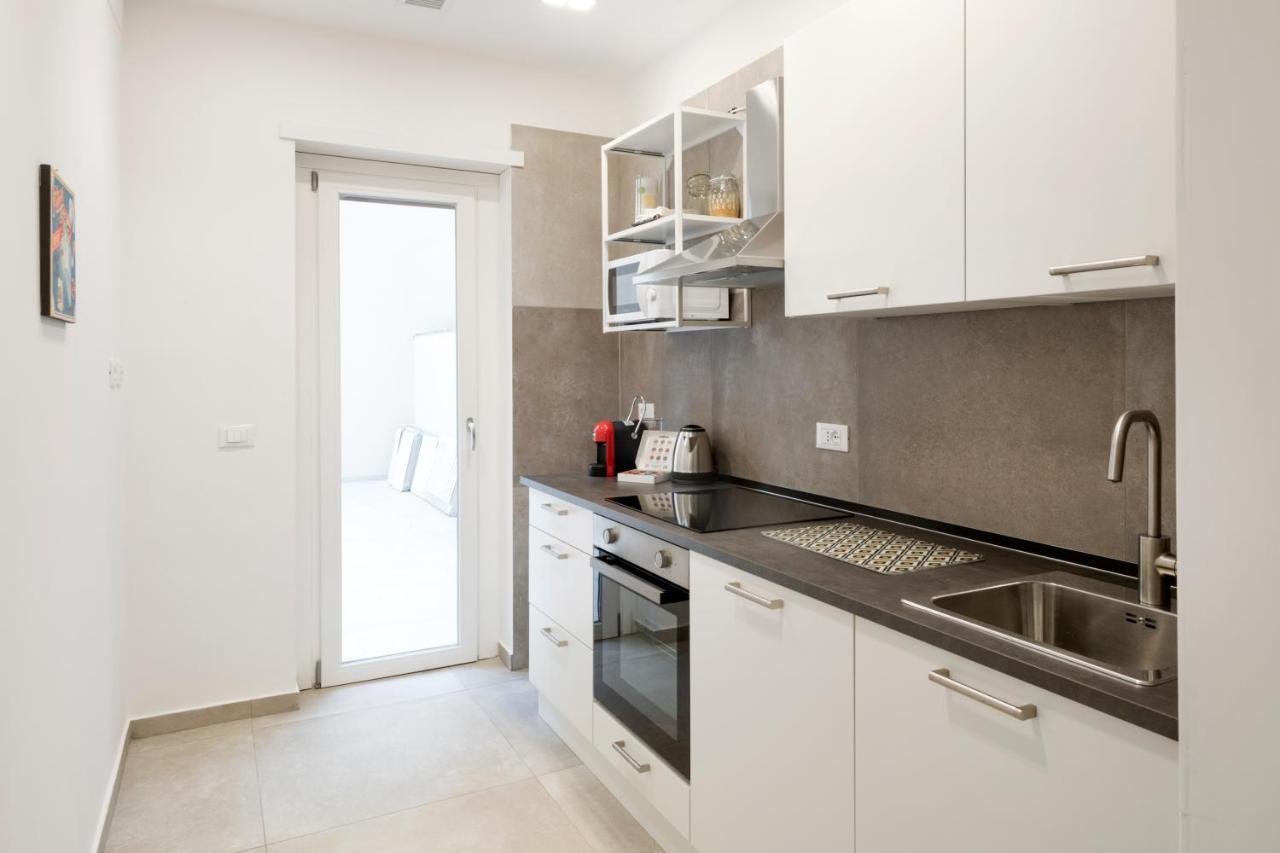 Easystayrome 10 Pax 3 Baths 1 Min From Metro Bagian luar foto