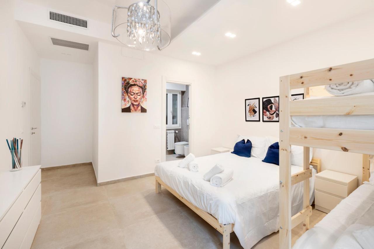 Easystayrome 10 Pax 3 Baths 1 Min From Metro Bagian luar foto