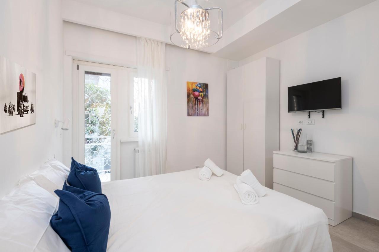 Easystayrome 10 Pax 3 Baths 1 Min From Metro Bagian luar foto